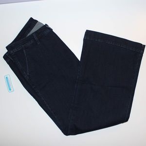 NWT Dark Wash Jean w/Tummy Tamer Flared Size 18 Size 18W Size 18+ Old Navy